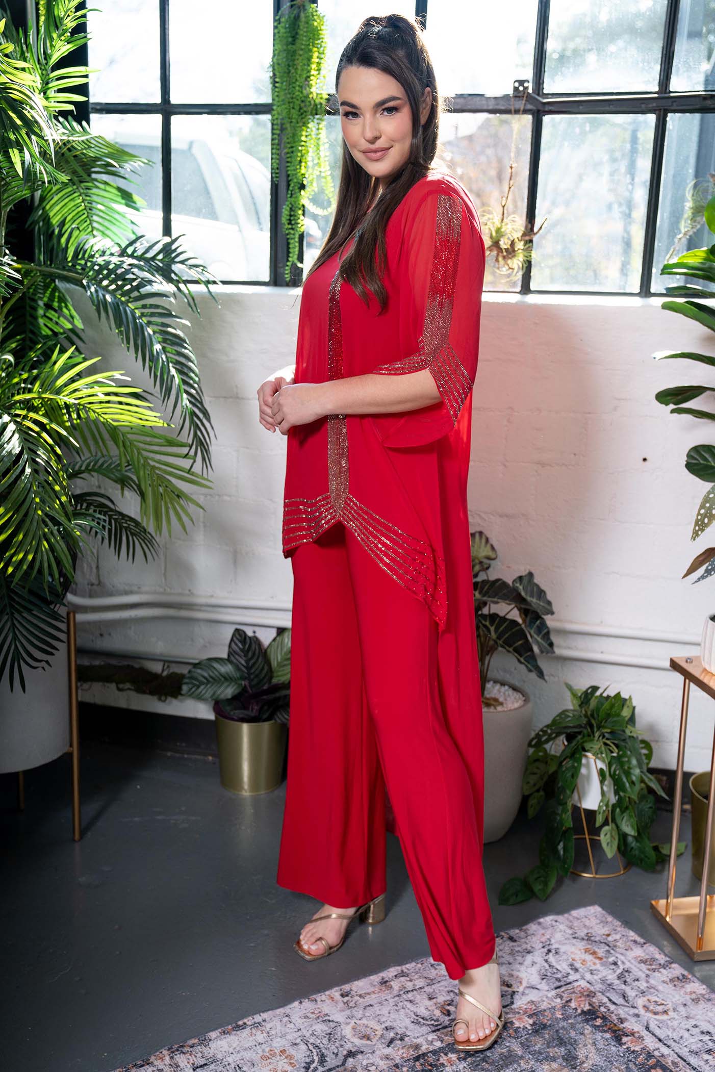 Shimmer-Trim Chiffon Drape Set Red