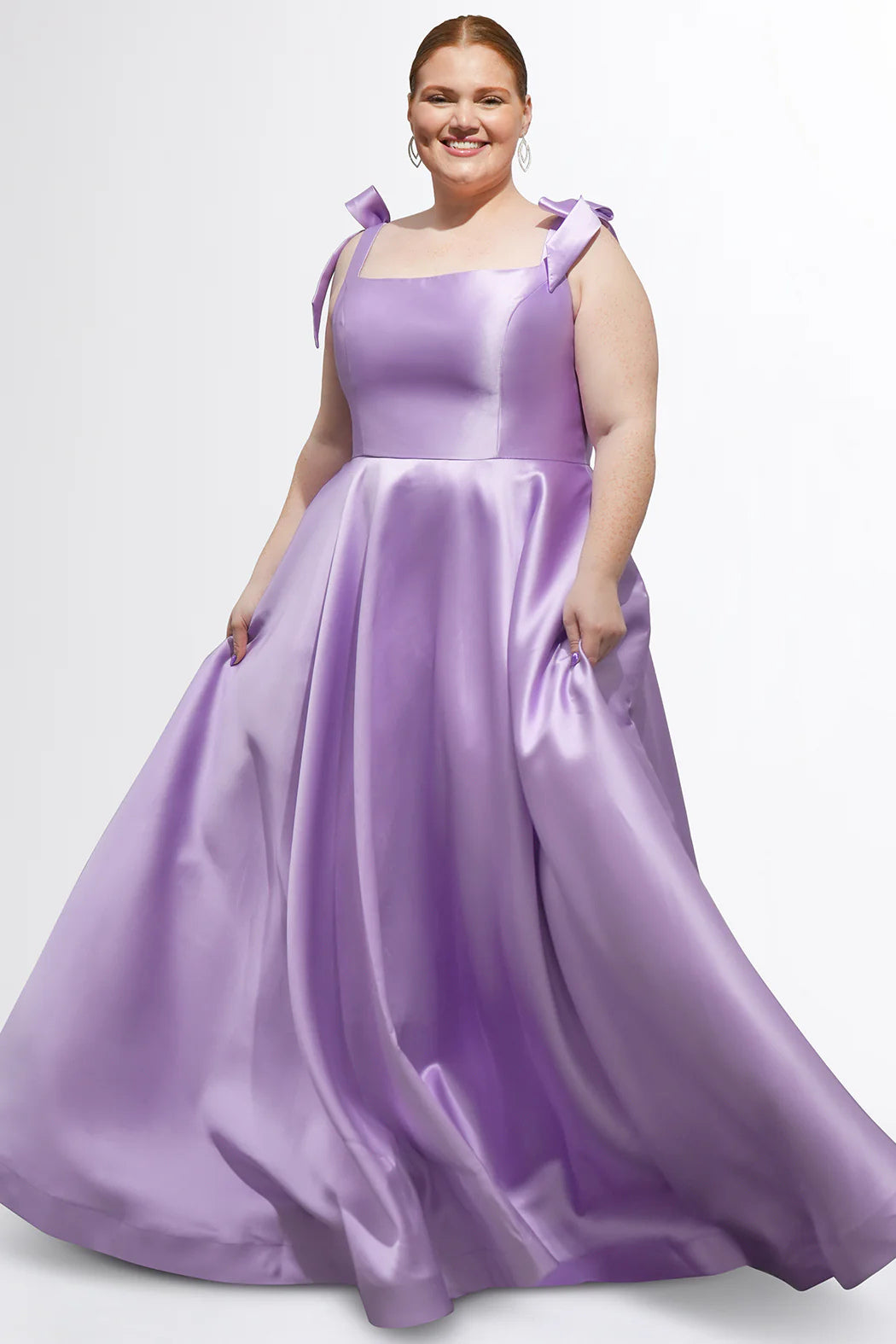 Square-Neck Bow-Strap Ballgown Lilach